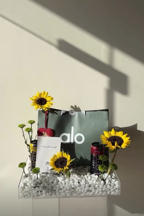 Alo مشروبين طاقة و طقم