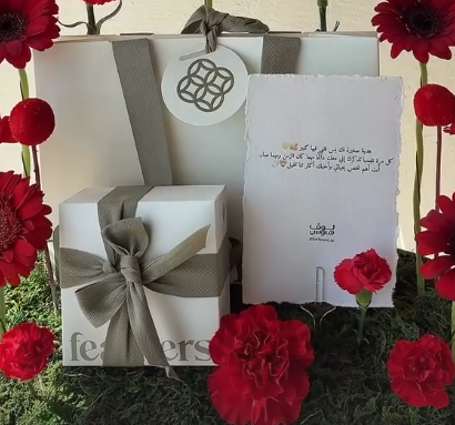 Feathers أسوار رجالي أسود من