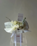 باقة ورد ابيض ناعم