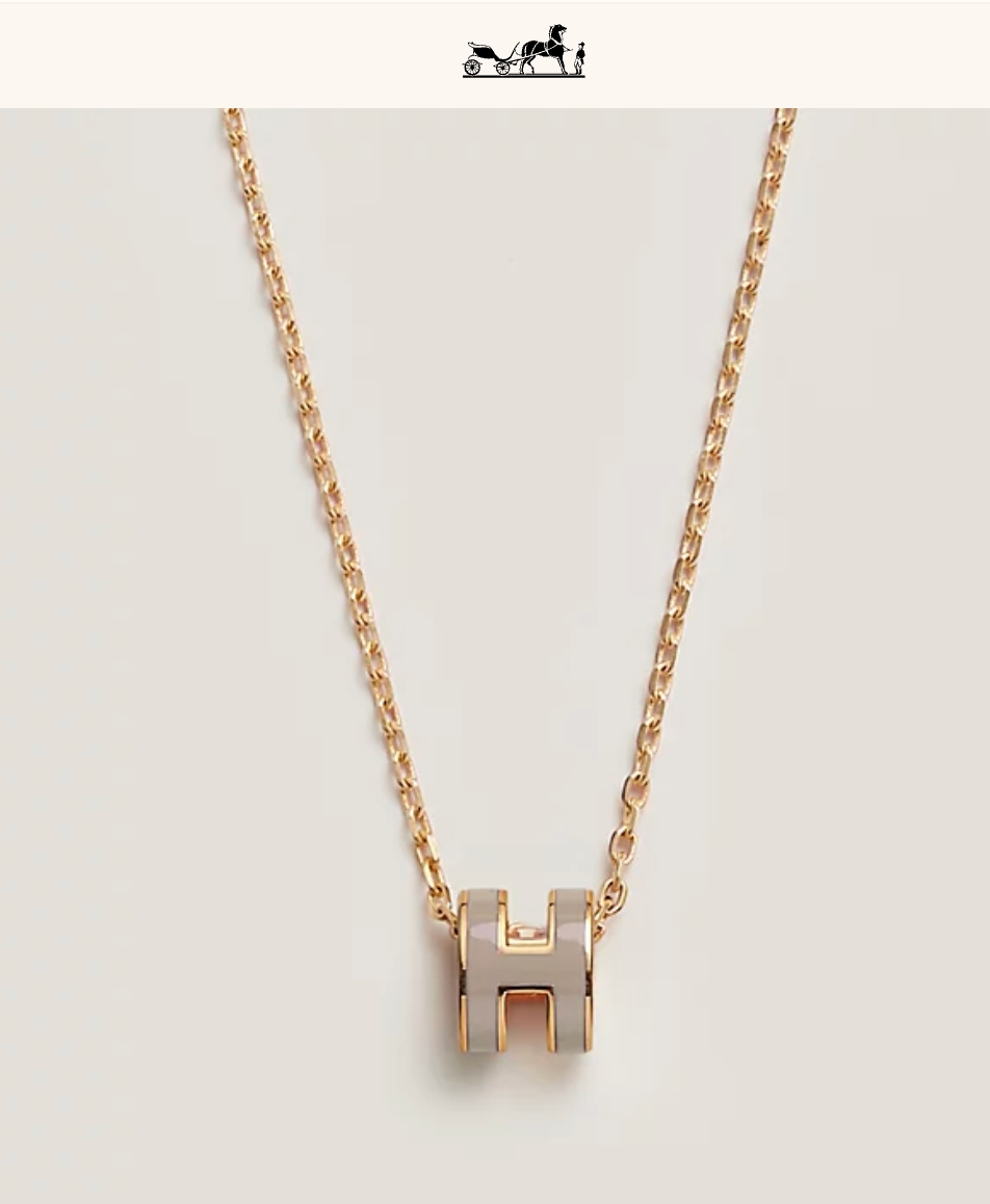 مع كيك Hermès عقد