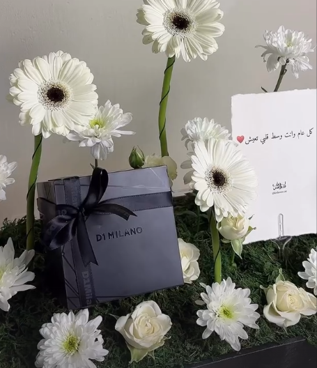 بوكس مربع d1 milano ساعة سوداء
