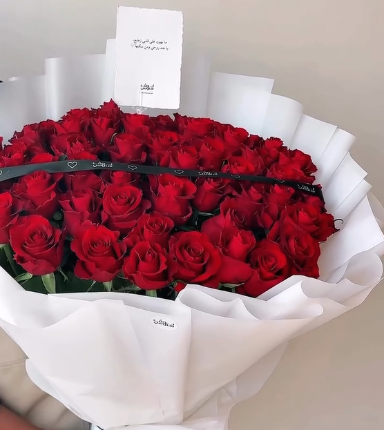 باقة الورد الاحمر بحجم XL