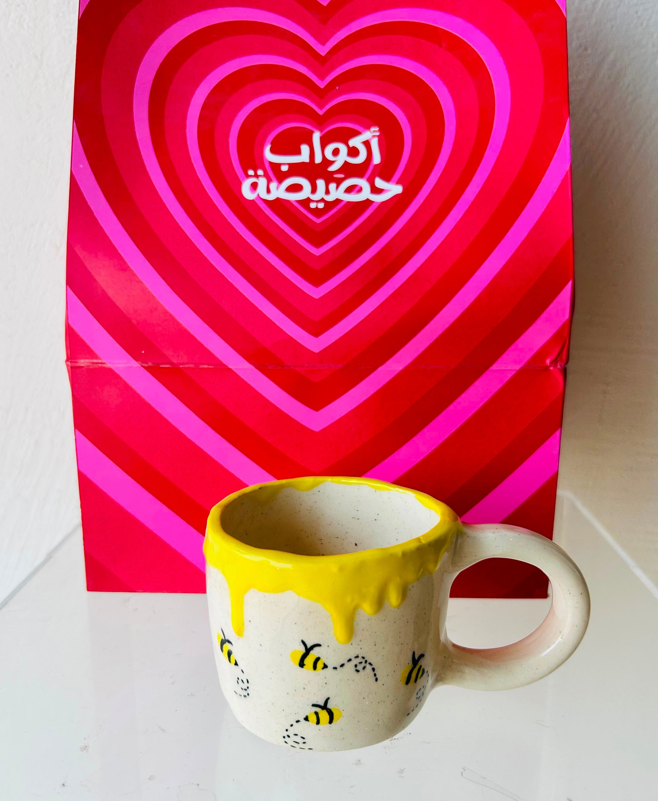 كوب النحلة