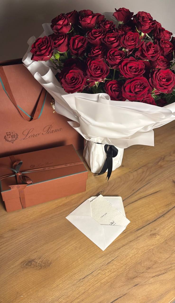 Loro Piana كاب