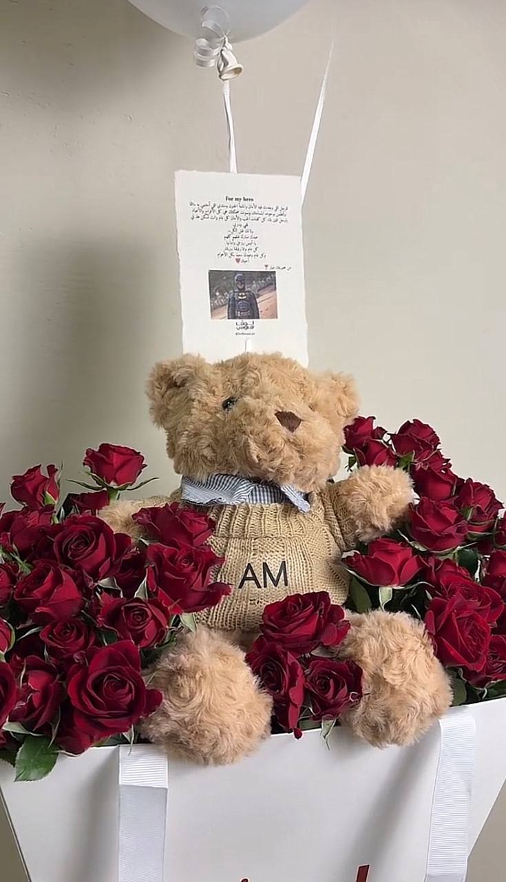Teddy – Red Bouquet and Balloon