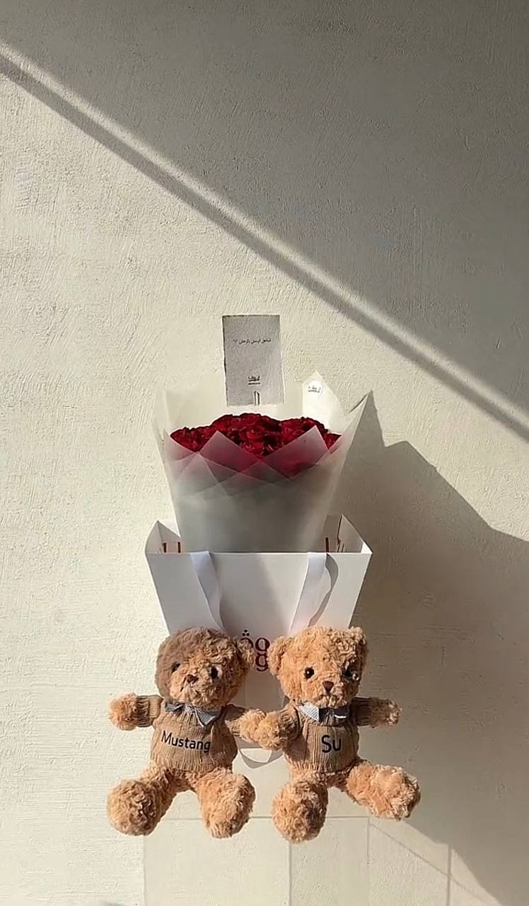 2 Teddy – Red Bouquet