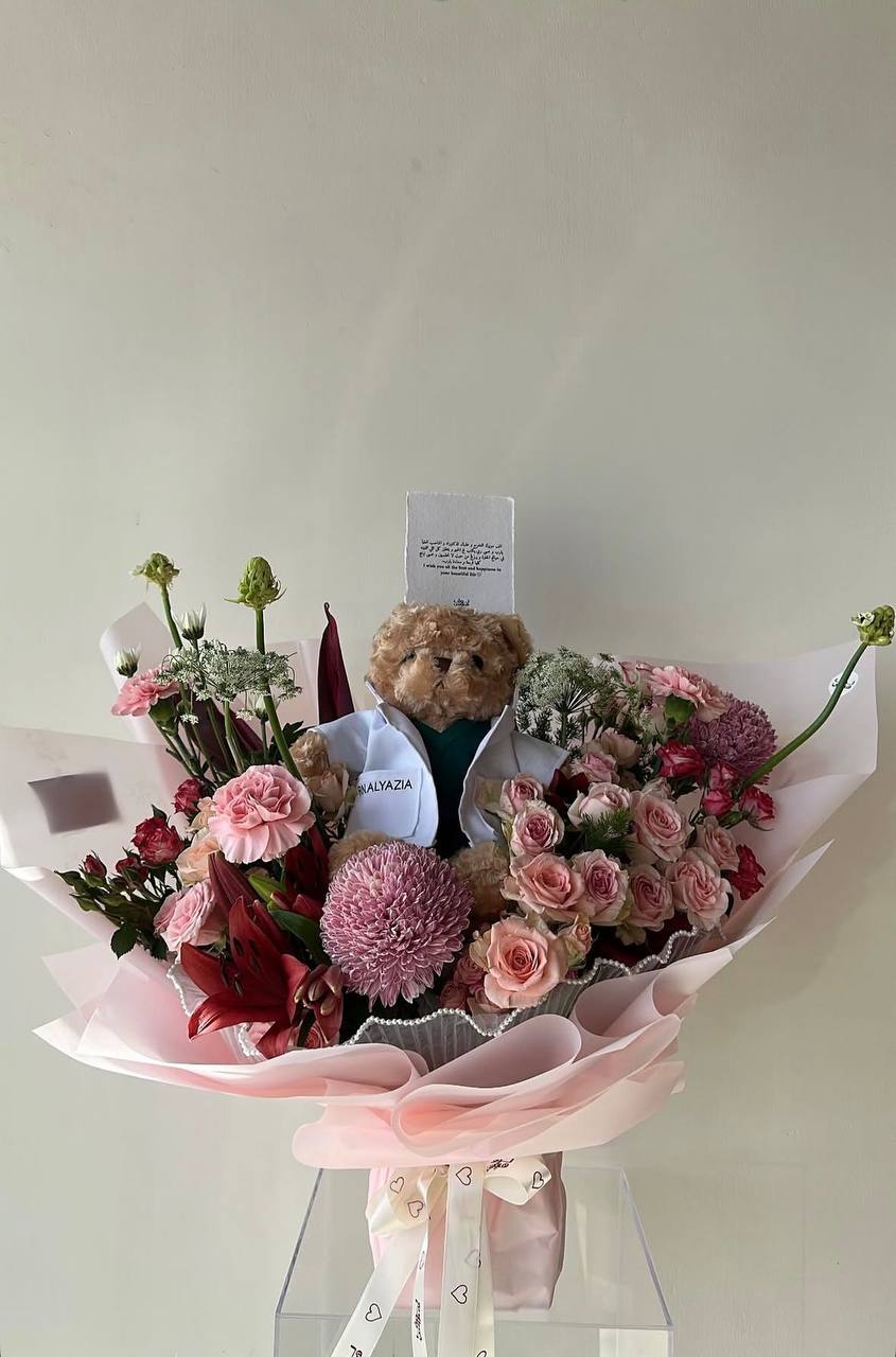 Dr Teddy – Large Bouquet