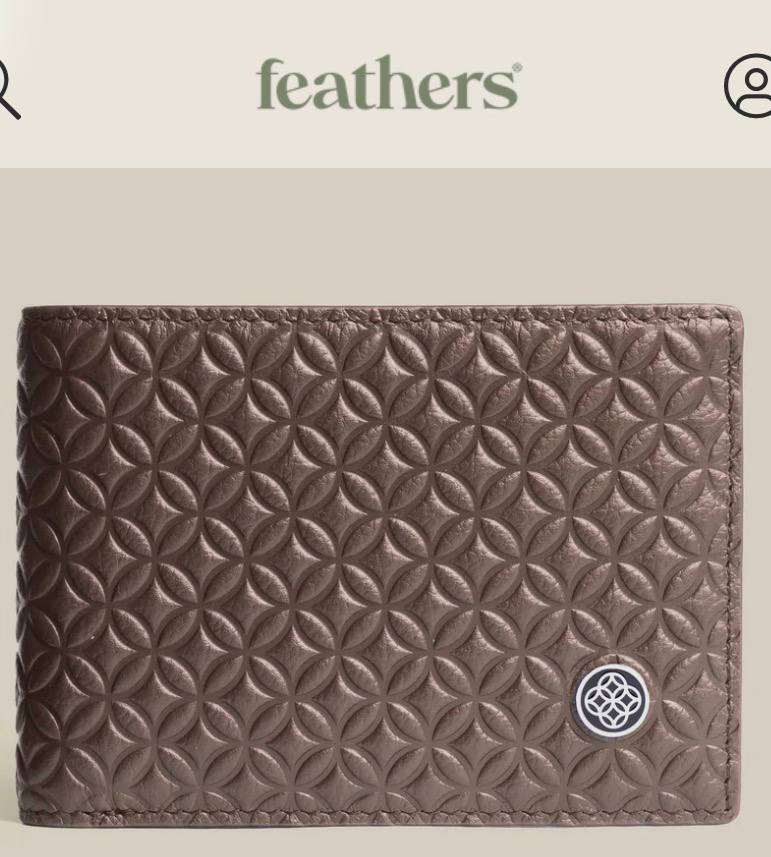 Feathers بوك بني
