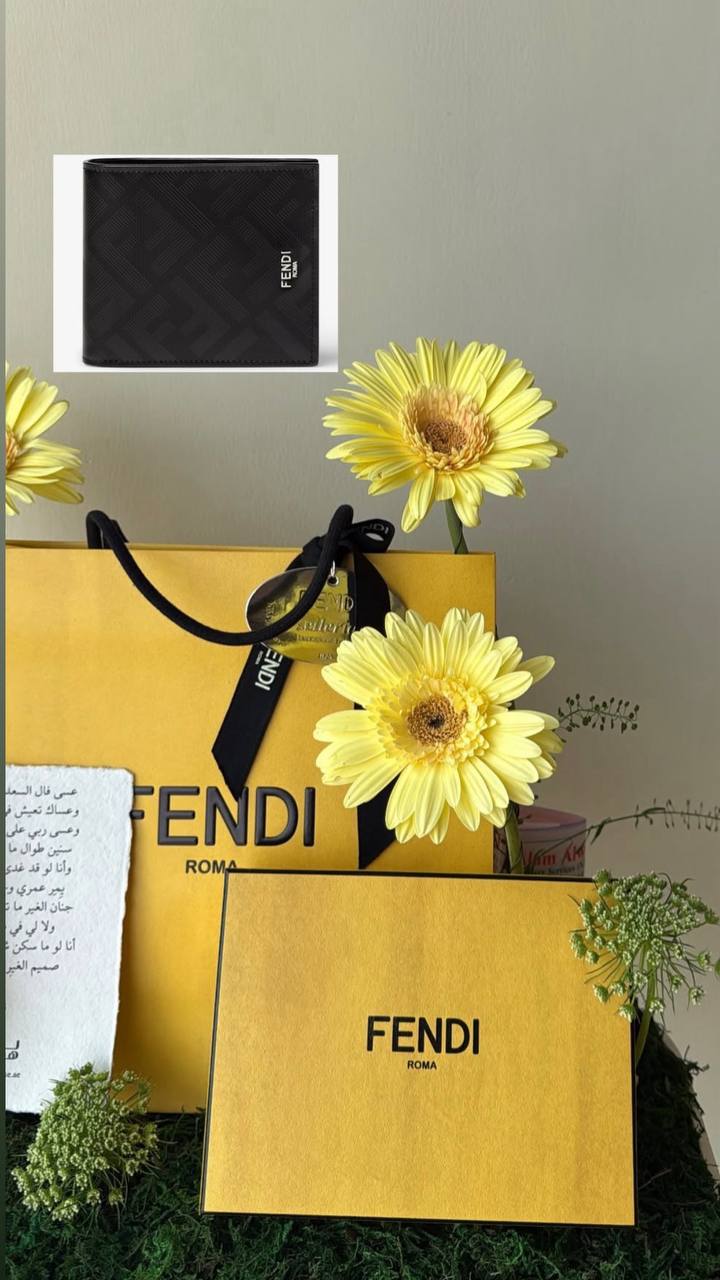 Fendi بوك