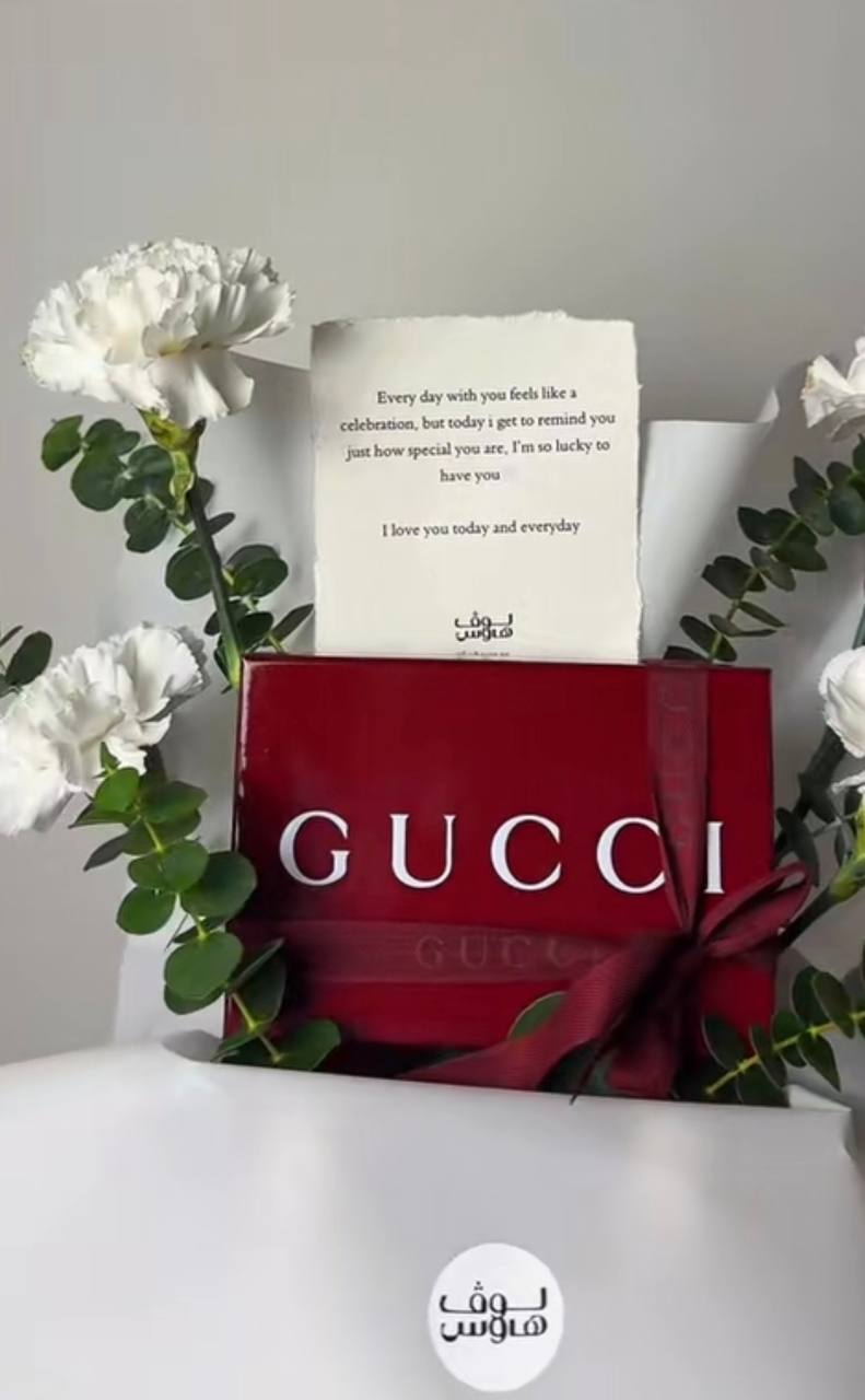 بوك gucci