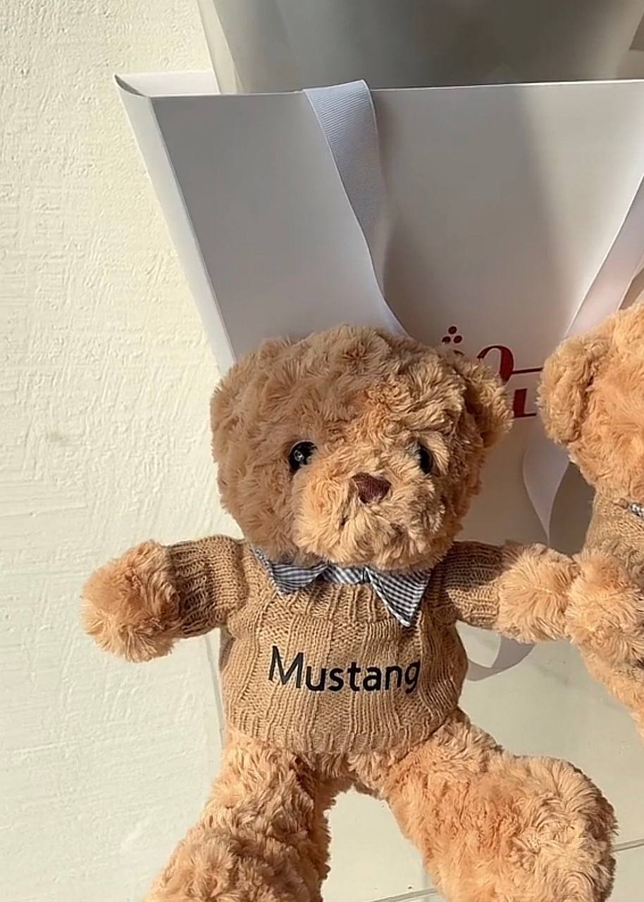 2 Teddy – Red Bouquet