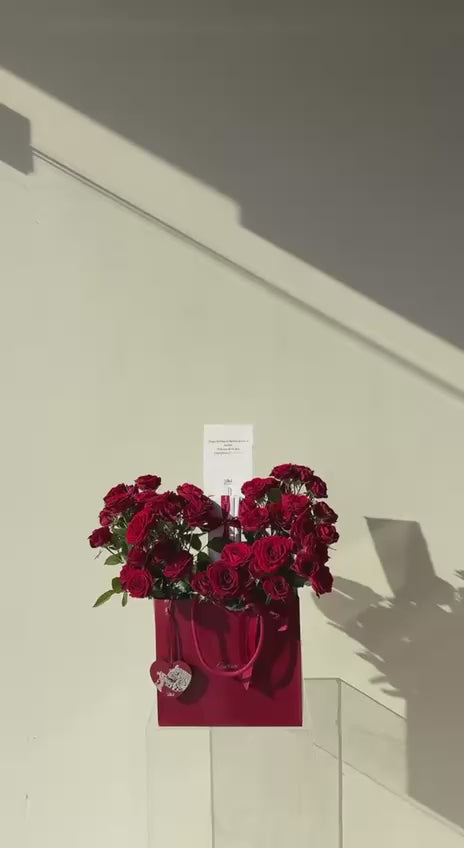وميدالية الغزال cartier  عطر باشا من