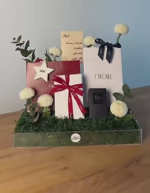 Cartier بوك  – Dior عطر