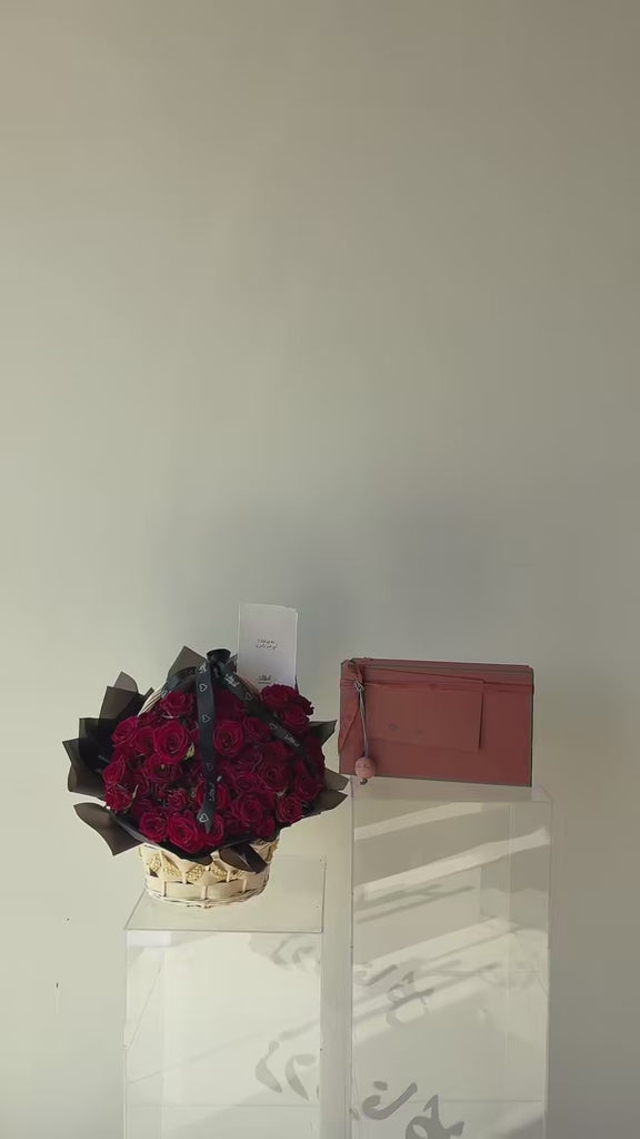 S مع سلة حمراء Loro Piana كاب